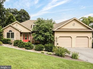 189 Highland Rd, York, PA 17403