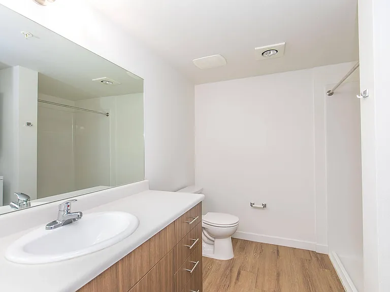 Latitude 112 — Photo 31