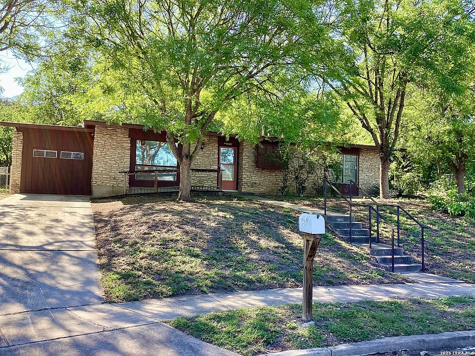 1st image of 7502 GLACIER LN
