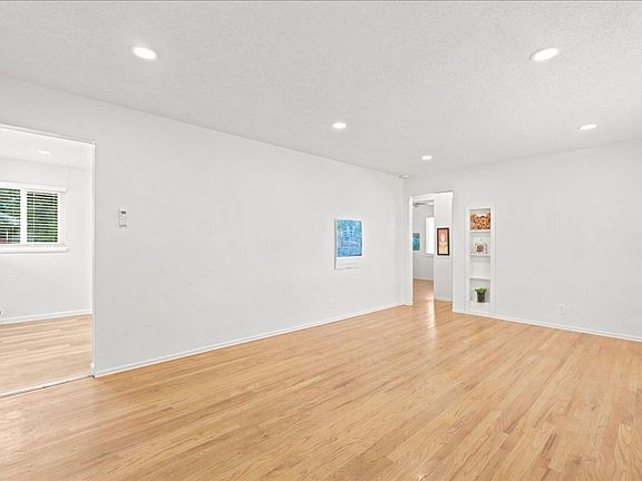 3rd image of 201 K St