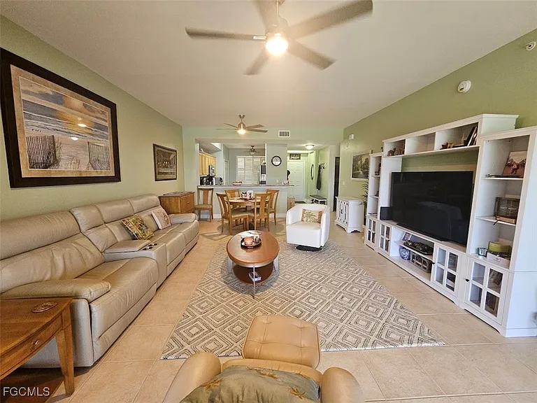 10720 Ravenna Way #104 — Photo 11