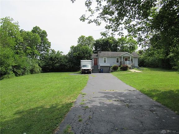 2nd image of 4630 Dayview Ave
