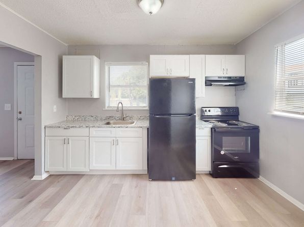 929 Gilmore Ave #153