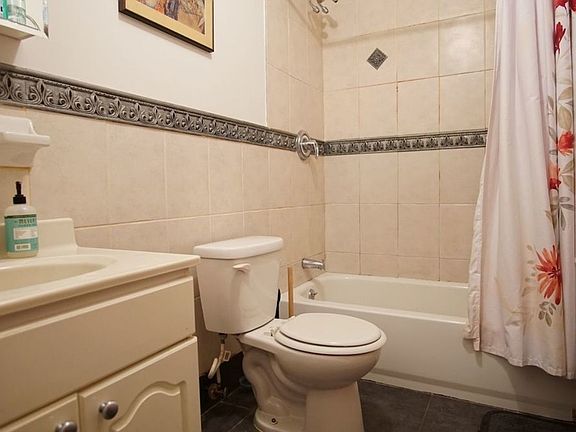 5th image of 20 Morgan Ave #2A