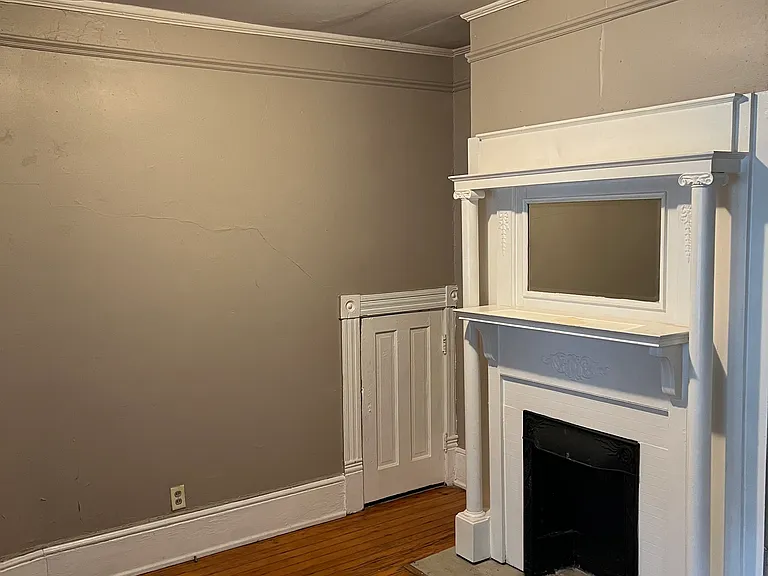 653 Florida Ave — Photo 2