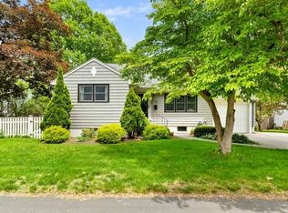 383 Vernon St, Wakefield, MA 01880