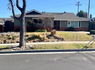 208 Dover St, Los Gatos, CA 95032