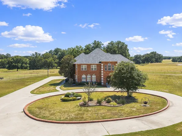1599 Cardinal Rd, Lone Grove, OK 73443