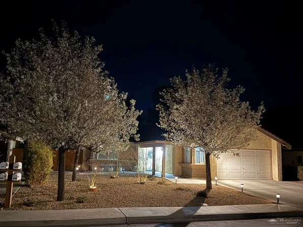 1236 Mount Whitney Ln, Ridgecrest, CA 93555