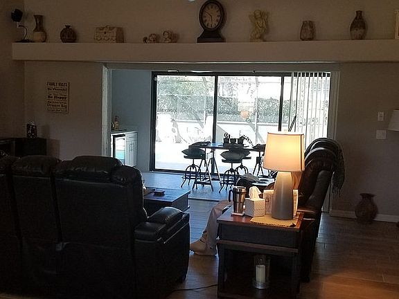 4th image of 1810 N Essex Ave