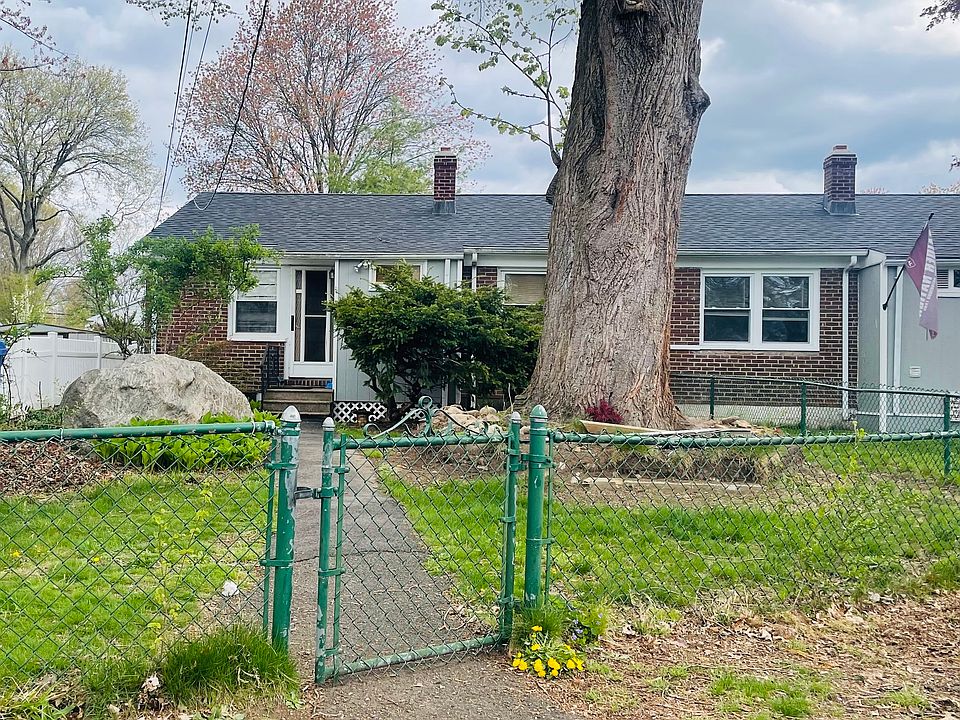 1st image of 36 Bullard Court