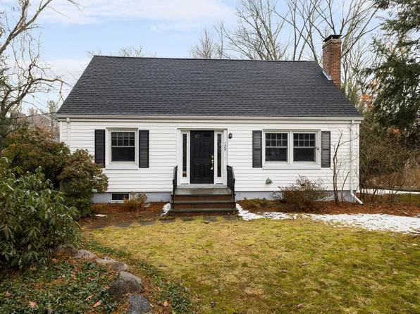 129 Cedar St, Lexington, MA 02421