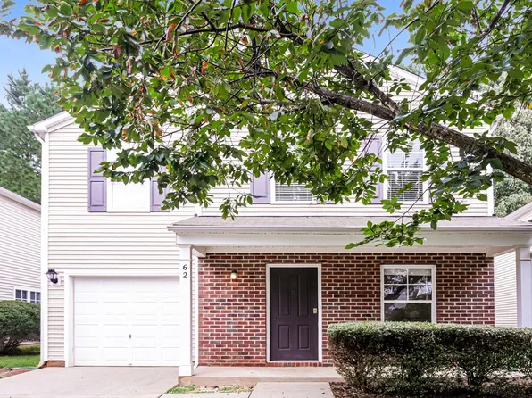 62 Brookhaven Dr, Clayton, NC 27527