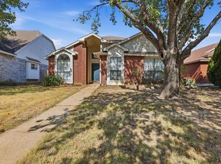 508 Sims Dr, Cedar Hill, TX 75104