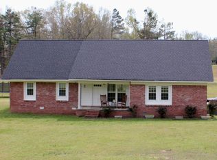 59 Redell Dr, Winona, MS 38967