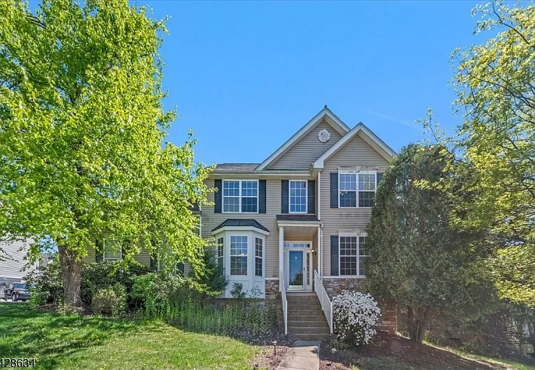 31 Winding Hill Dr — Photo 2