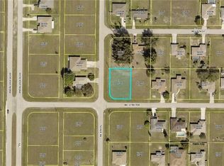 819 NE 17th Ter, Cape Coral, FL 33909