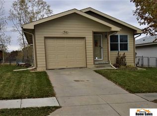 5418 W Cleveland Ave, Lincoln, NE 68524