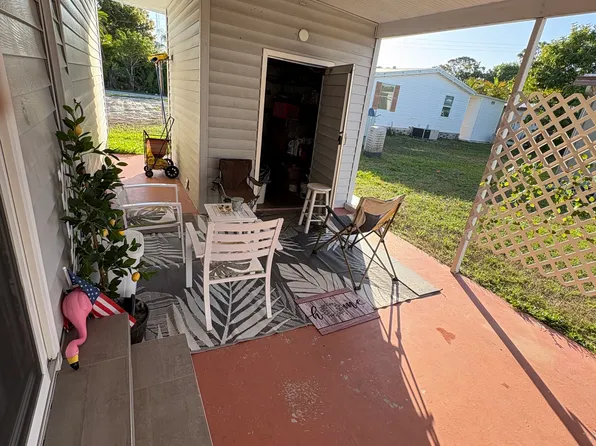 37 Galleon Dr, North Fort Myers, FL 33917