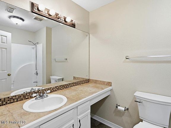 18th image of 3687 Flynn Dr