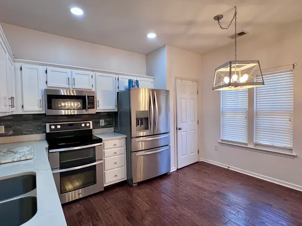 2375 Curecanti Ct, Kannapolis, NC 28083
