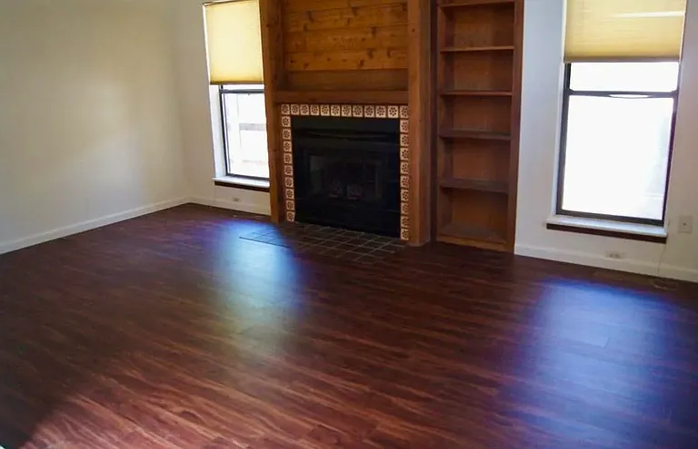 165 S Carter Ct — Photo 3