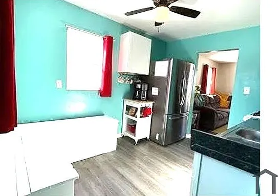 1135 Lexington Pkwy — Photo 11
