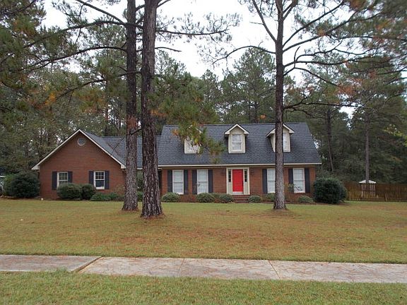 2nd image of 1606 Center Dr