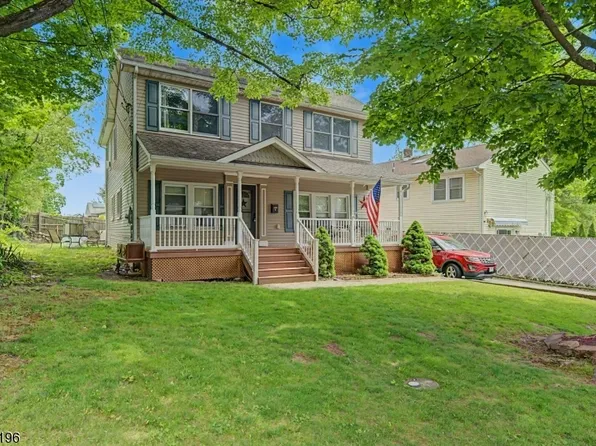 10 Reaville Ct, Parsippany-Troy Hills Twp., NJ 07054