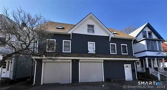 1st image of 32 Platt St #1