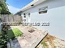 40 NW 44th St #40 — Photo 12