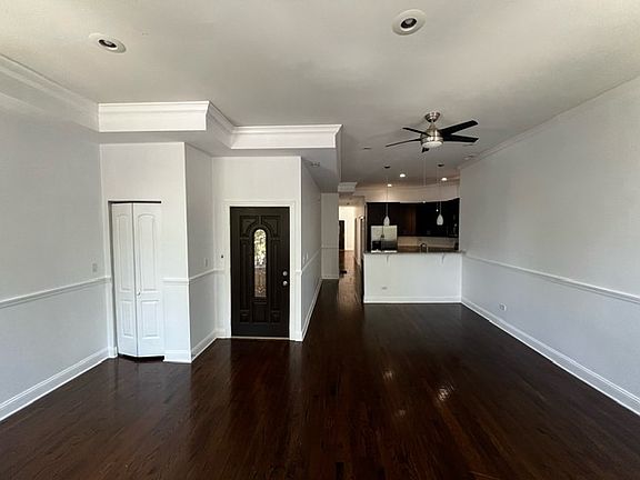 4th image of 1319 N Maplewood Ave #2