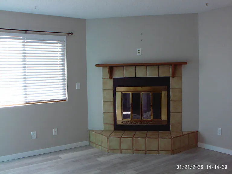 2516 Glen View Ave #B — Photo 2