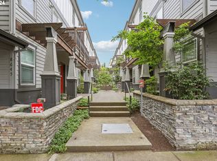 8633 N Crawford St, Portland, OR