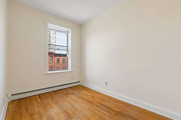 Rented by Compass | media 16