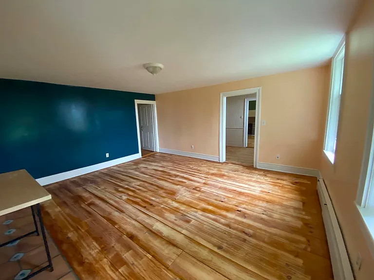 847 Grovenors Corners Rd — Photo 4
