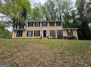 5183 McCarter Ct, Stone Mountain, GA 30088