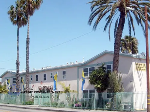 10600 S. Inglewood Blvd. Photo 1