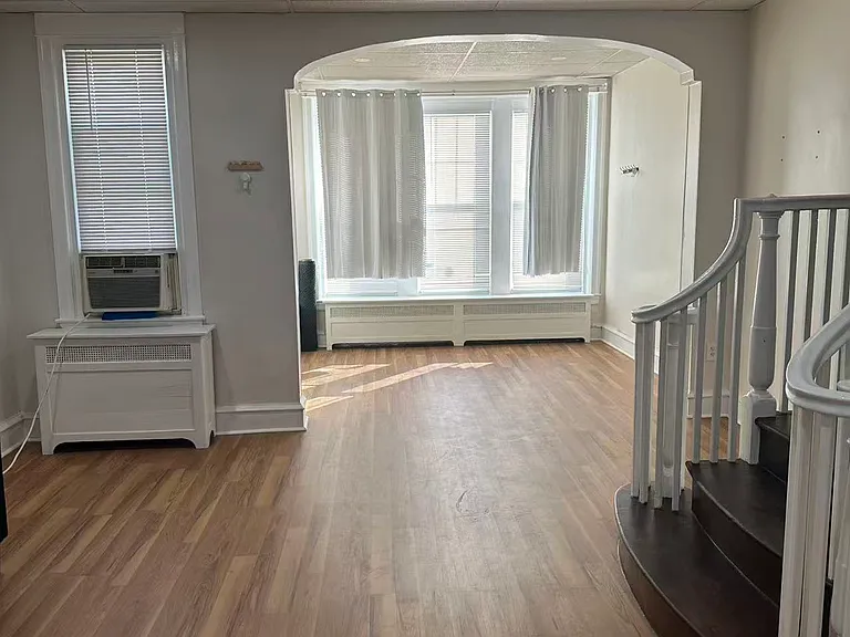 3511 Bleigh Ave — Photo 4