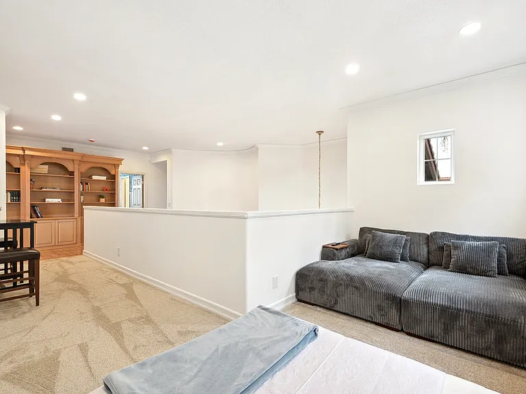 1417 High Bluff Dr — Photo 24