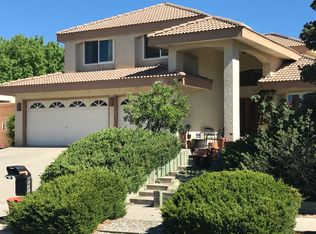 8417 Cherry Hills Dr NE, Albuquerque, NM 87111