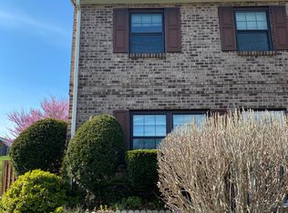 61 Orchard Ct, Royersford, PA 19468