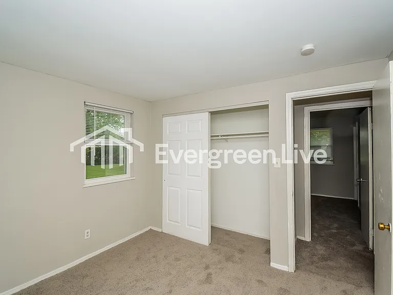10407 Chris Dr — Photo 12