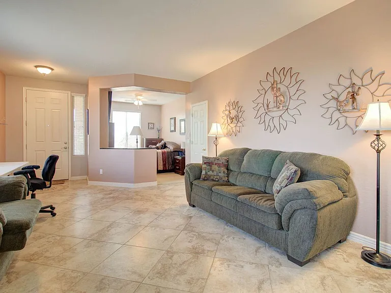 22896 W Arrow Dr — Photo 16