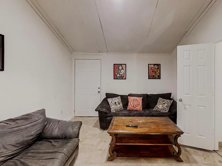 6029 Ridge Dr SE — Photo 10