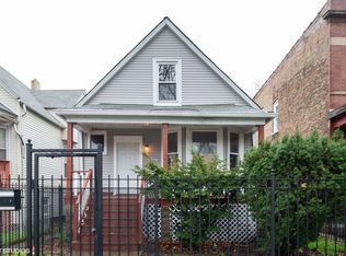 7823 S Marquette Ave, Chicago, IL 60649