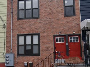 137 De Kalb Ave #1, Jersey City, NJ 07306