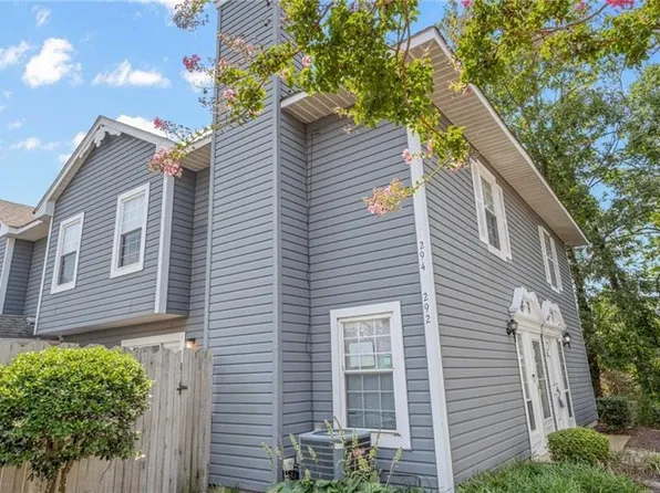 294 Ferdinand Cir, Virginia Beach, VA 23462