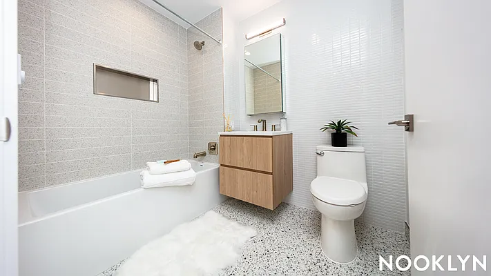 Rented by Nooklyn NYC LLC | media 26