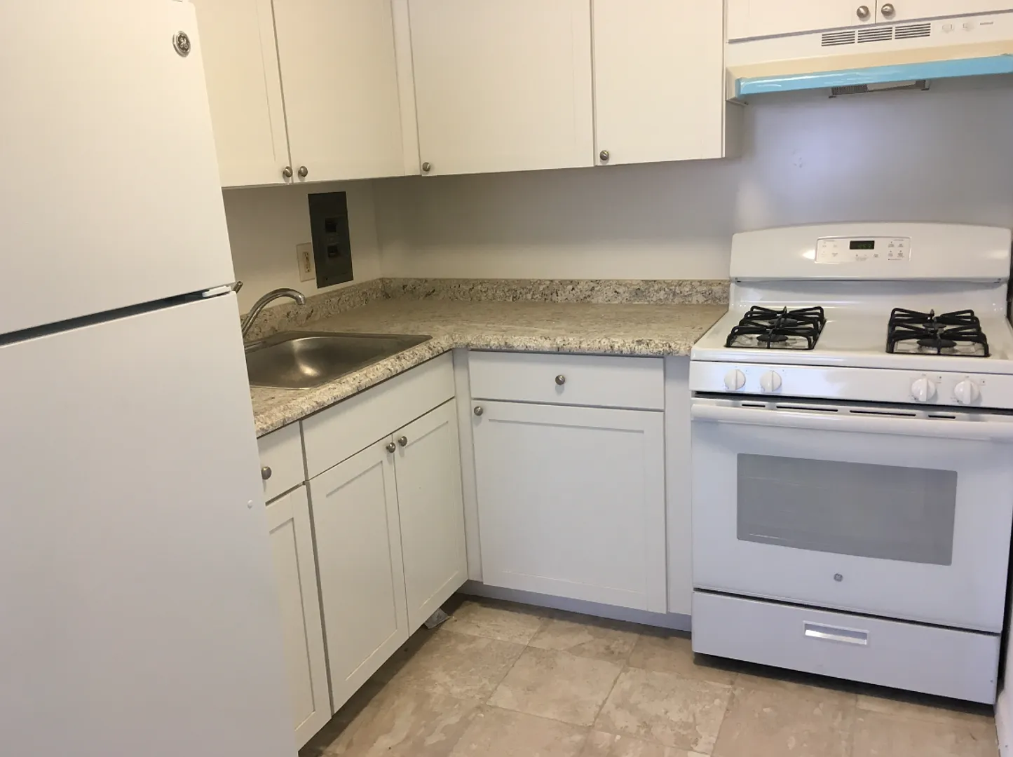 Fox Chase Apartments — Photo 2